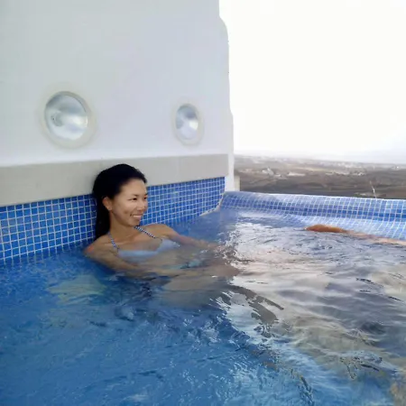 Vakantiehuis Aloelux !! - Private With Pool , Jacuzzi, Cinema, Massage ,wonderful View, Art Desing *