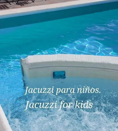 Vakantiehuis Aloelux !! - Private With Pool , Jacuzzi, Cinema, Massage ,wonderful View, Art Desing Tías